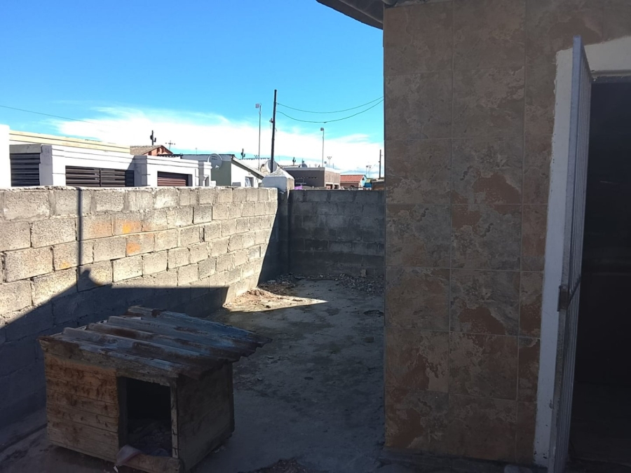  Bedroom Property for Sale in Harare Western Cape